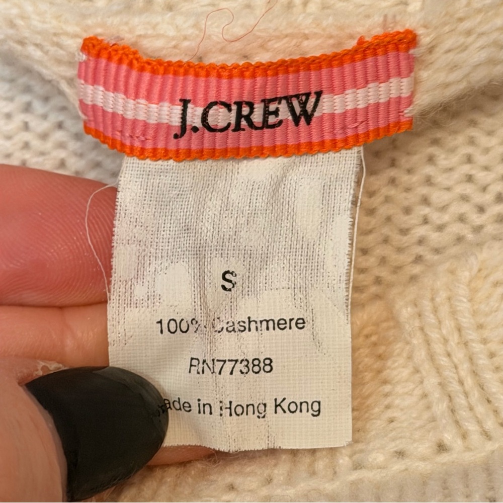 J. Crew Women's Ivory Crew Neck Sweater 100% cashmere - Picture 3 of 4